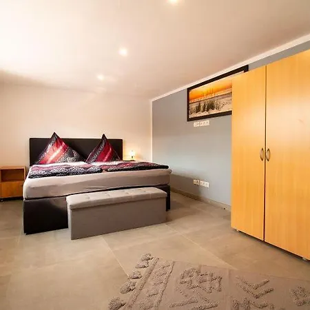 Sabine * ミデルハーゲン